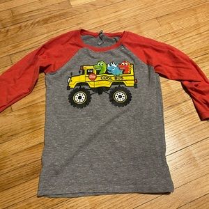 Boy 3/4 length tshirt | Dinosaur | School Bus | size small 6/7